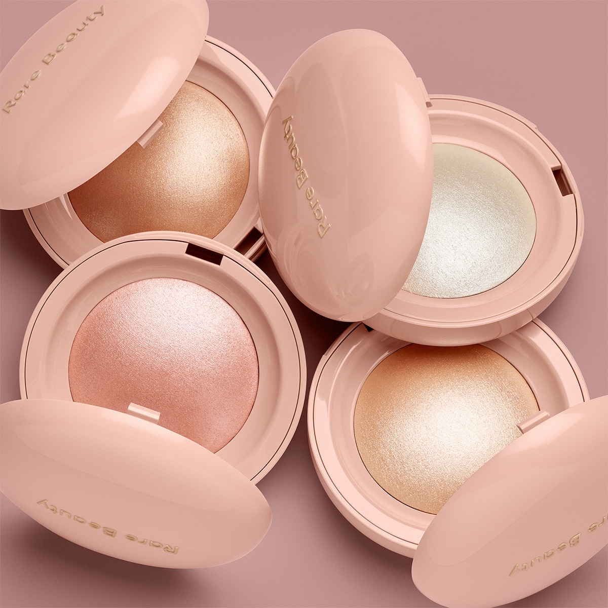 POSITIVE LIGHT SILKY TOUCH HIGHLIGHTER (ILUMINADOR EN POLVO)